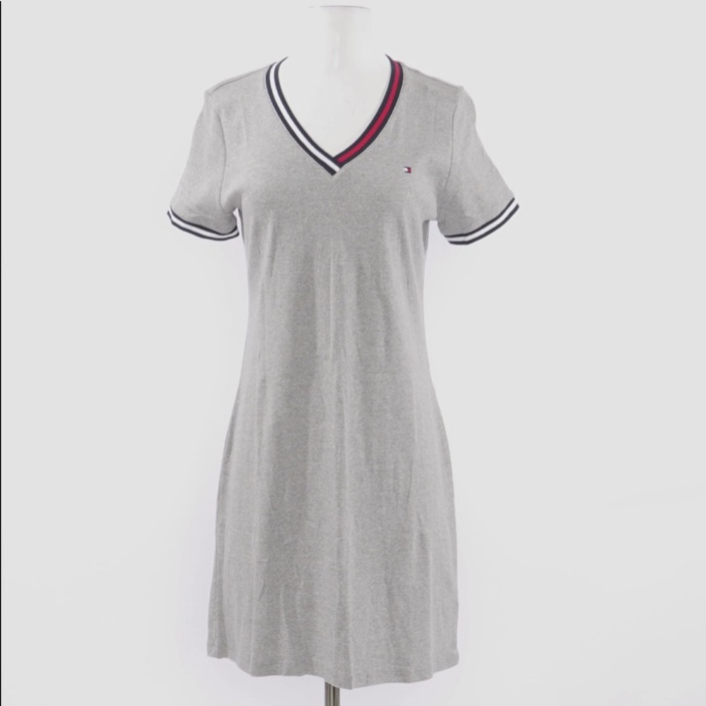 2/$15✨ Tommy Hilfiger | T-Shirt Dress ✨